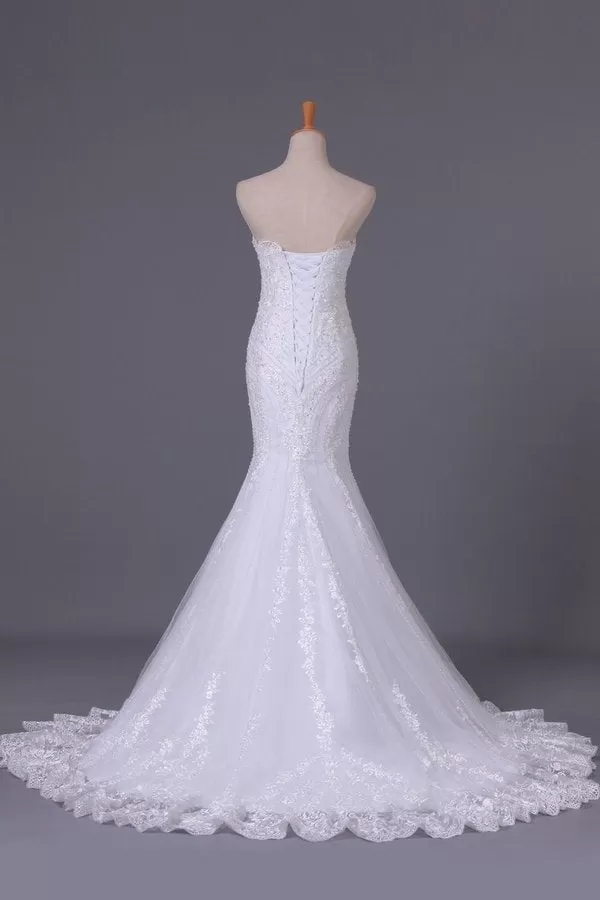 2024 Wedding Dresses Strapless Mermaid Chapel Train With Applique PALNQSED