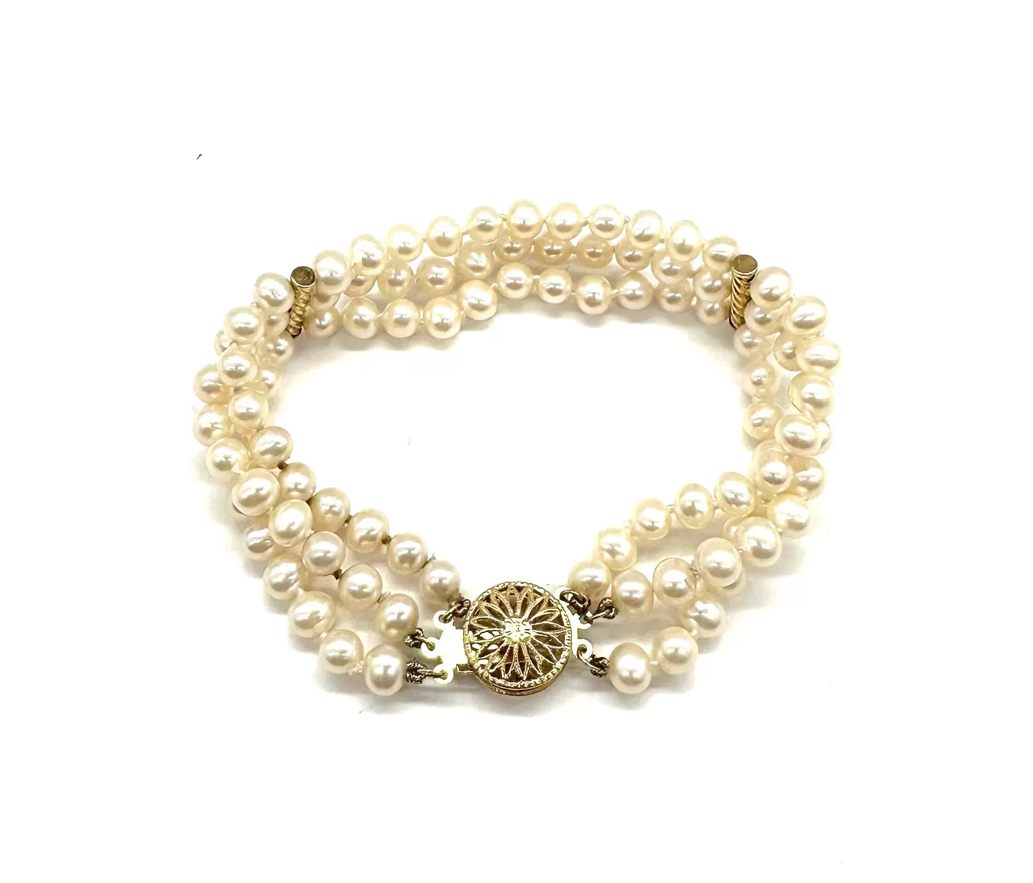 3 Strand White Pearl Bracelet