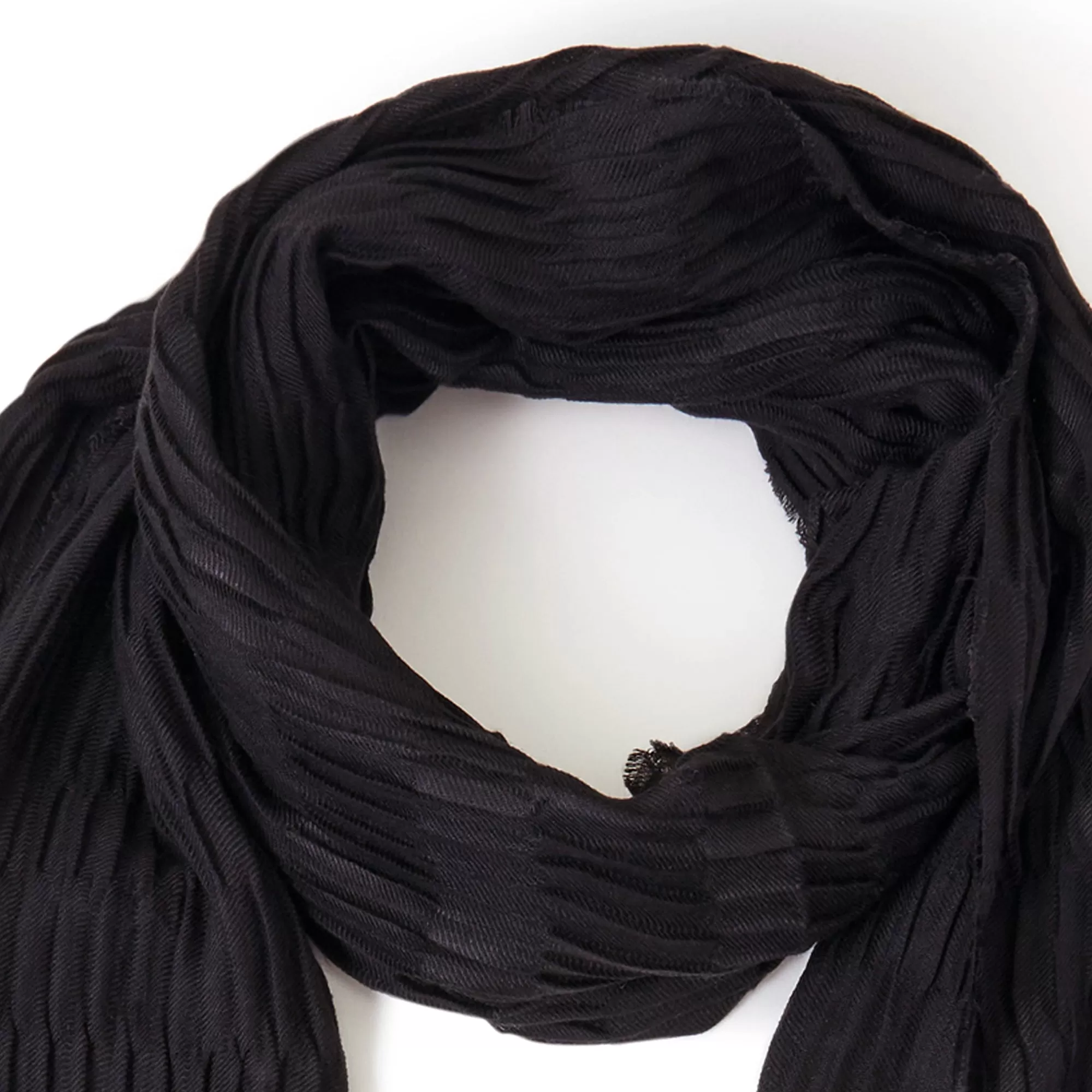 Accessorize London Women's Black Textured Pleat Scarf