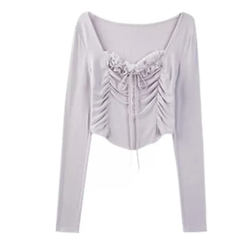 Cute Cropped Top With Long Sleeves And Lace Applications