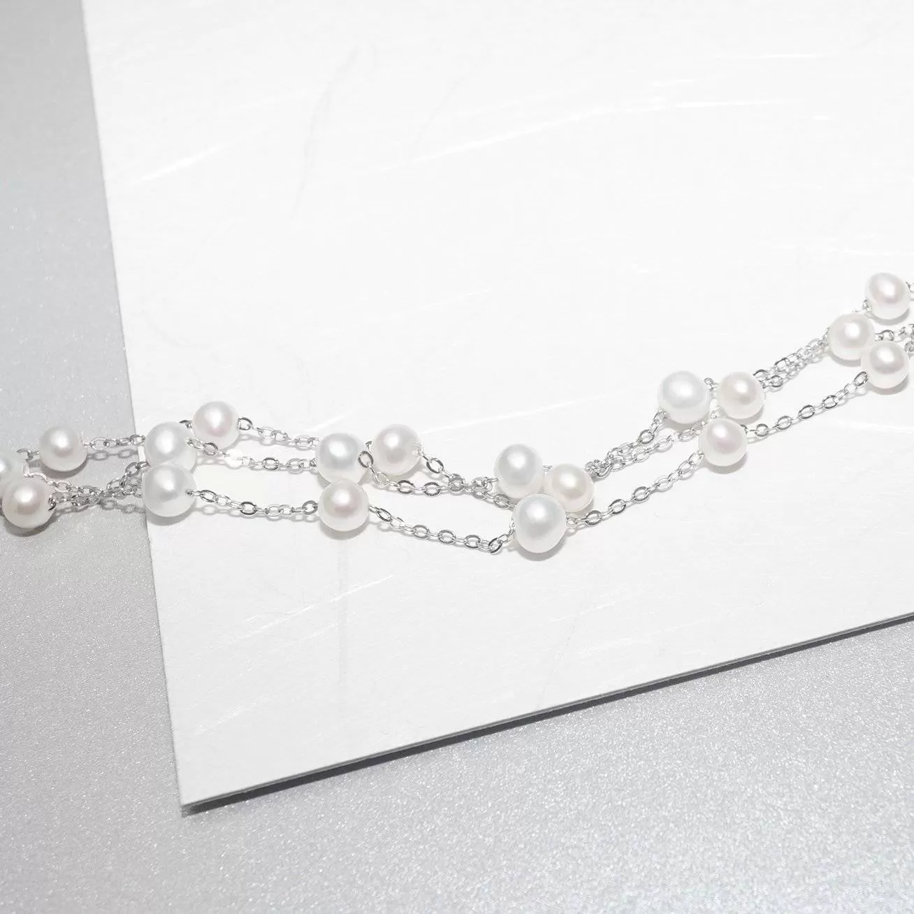 Elegant Freshwater Pearl Bracelet WB00048