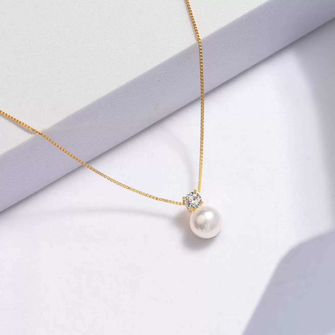 Elegant Freshwater Pearl Set WS00081