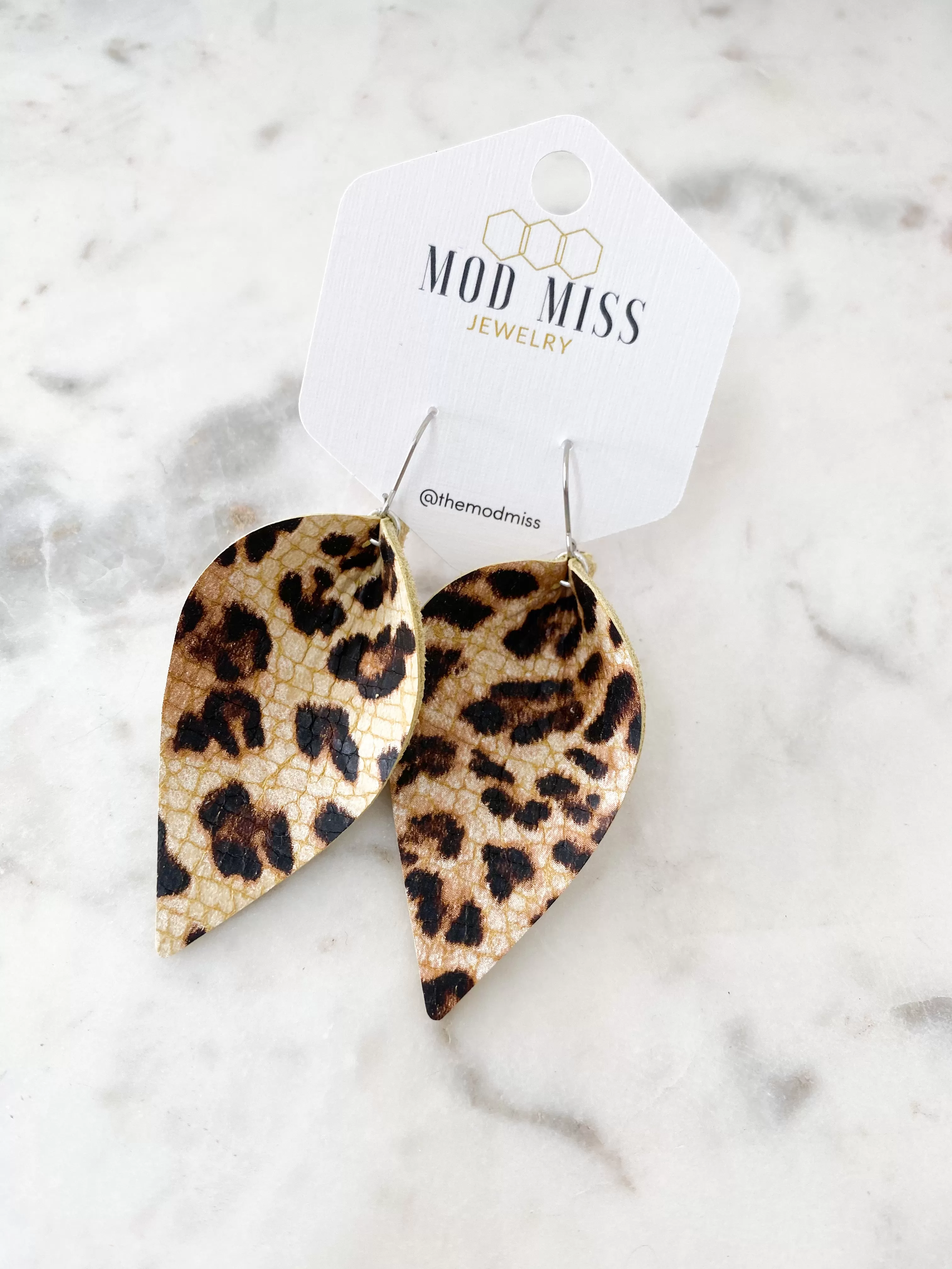 Leather Petal Earring Leopard Crackle