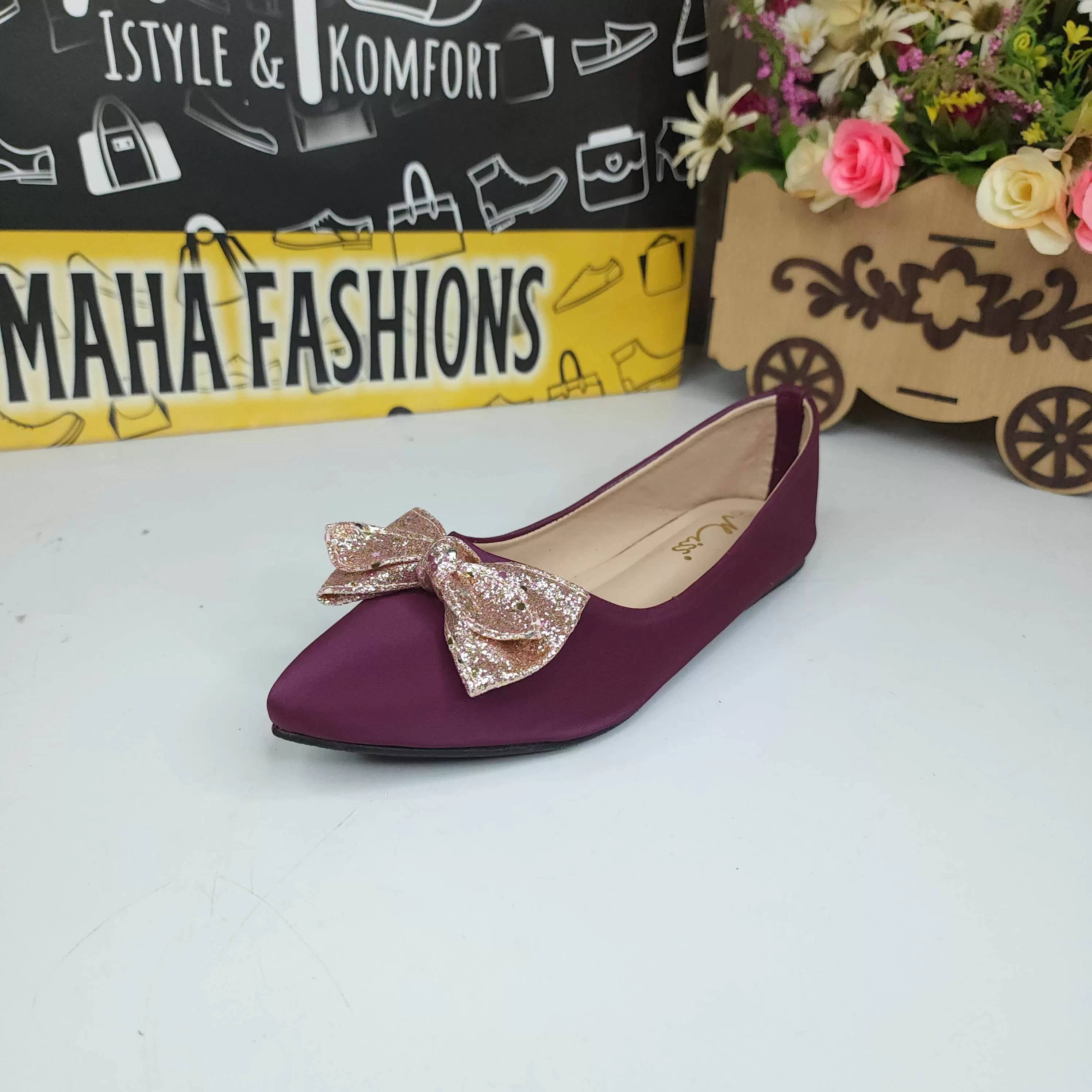 Maroon Bow Pumps