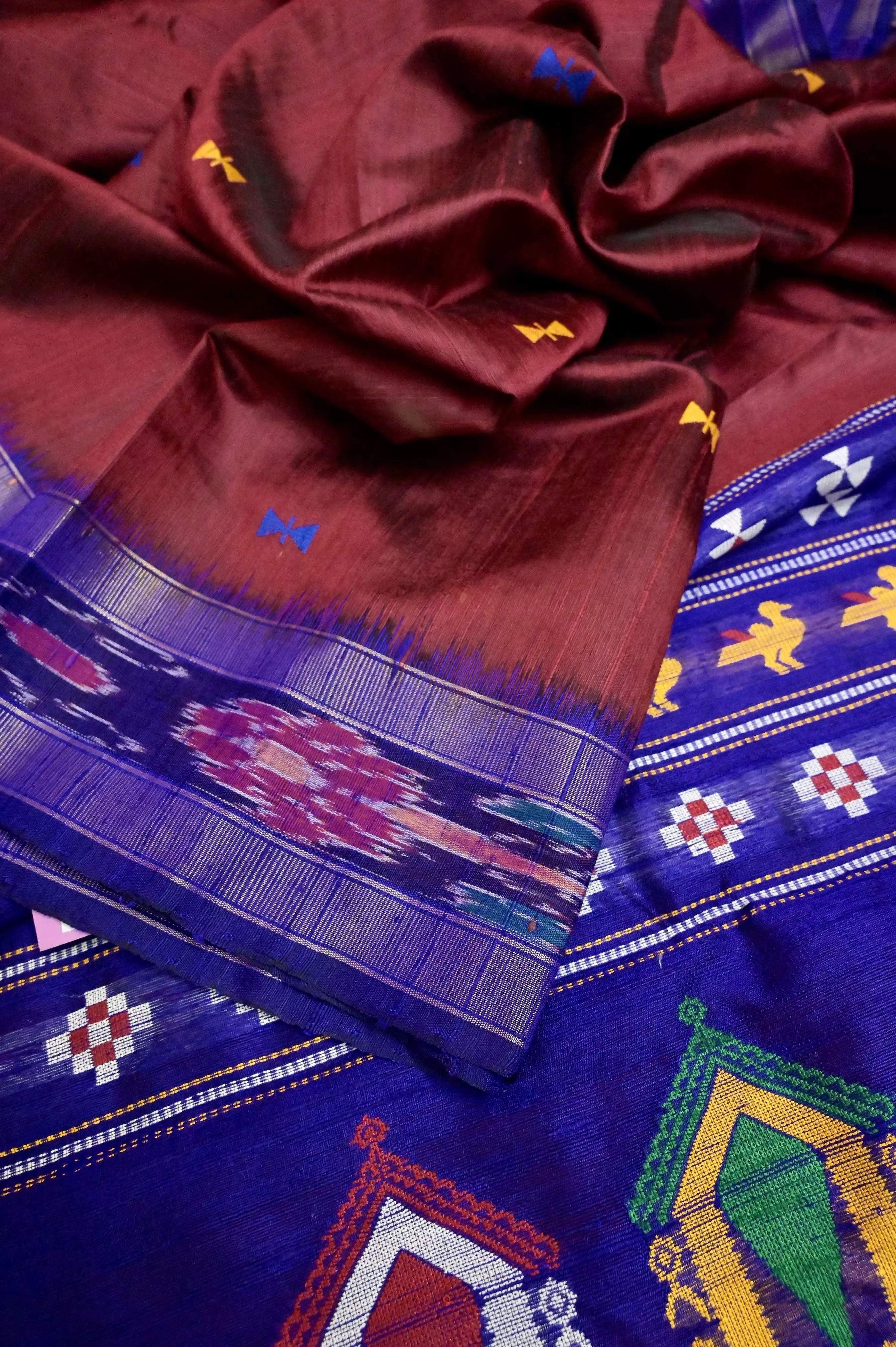 Maroon Color Pure Raw Silk Saree with Dolabedi Pallu and Sambalpuri Border