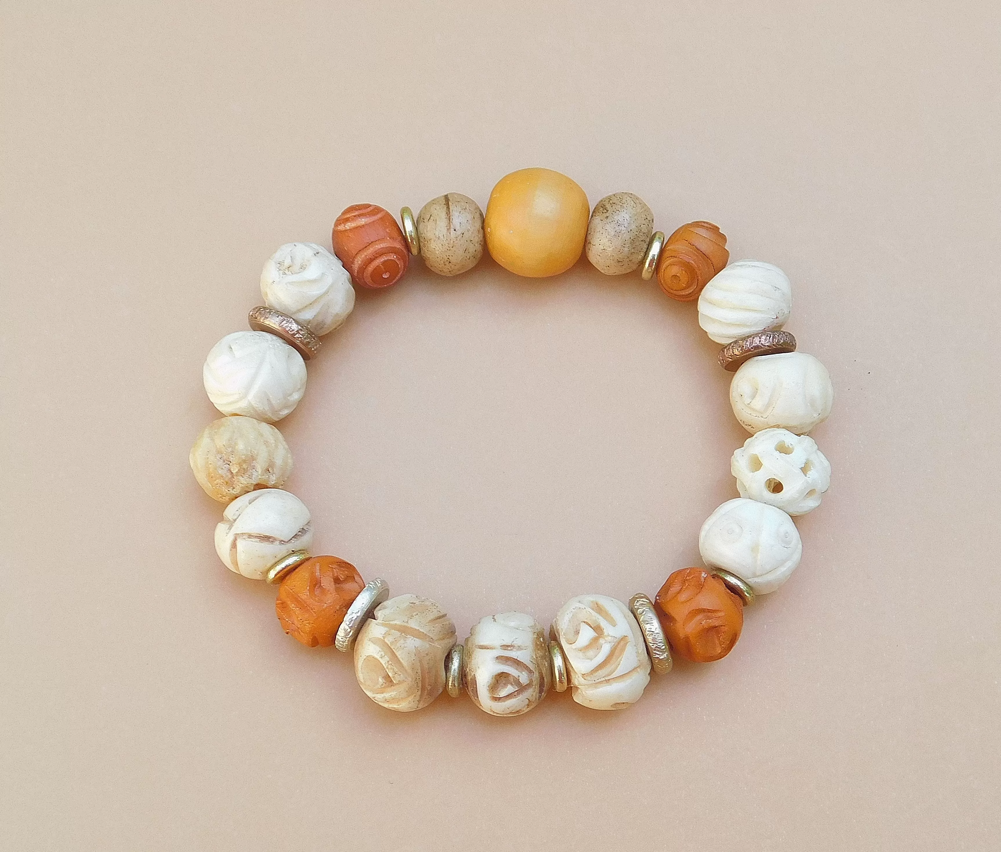 Natural Carved Beads Bracelet