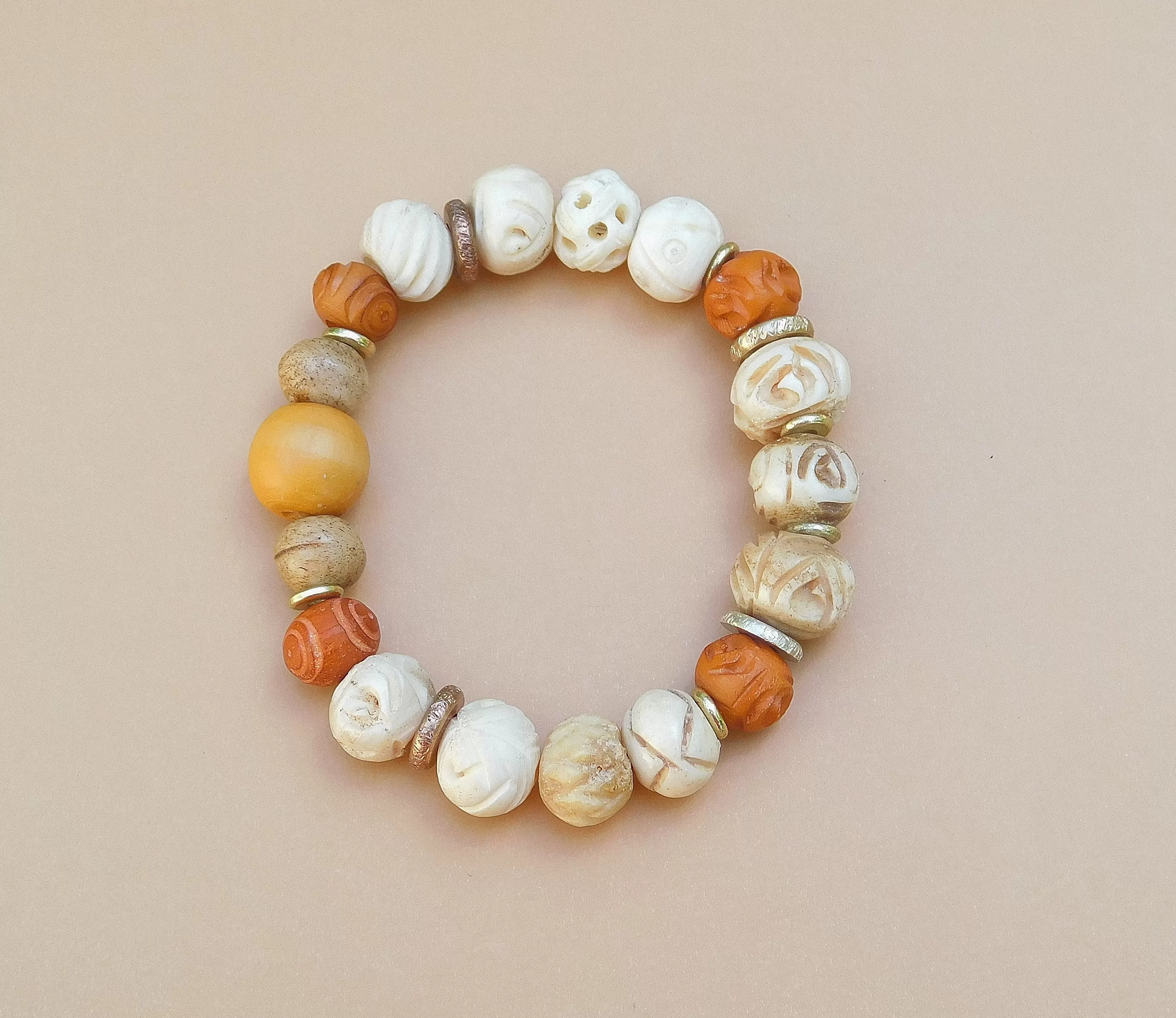 Natural Carved Beads Bracelet