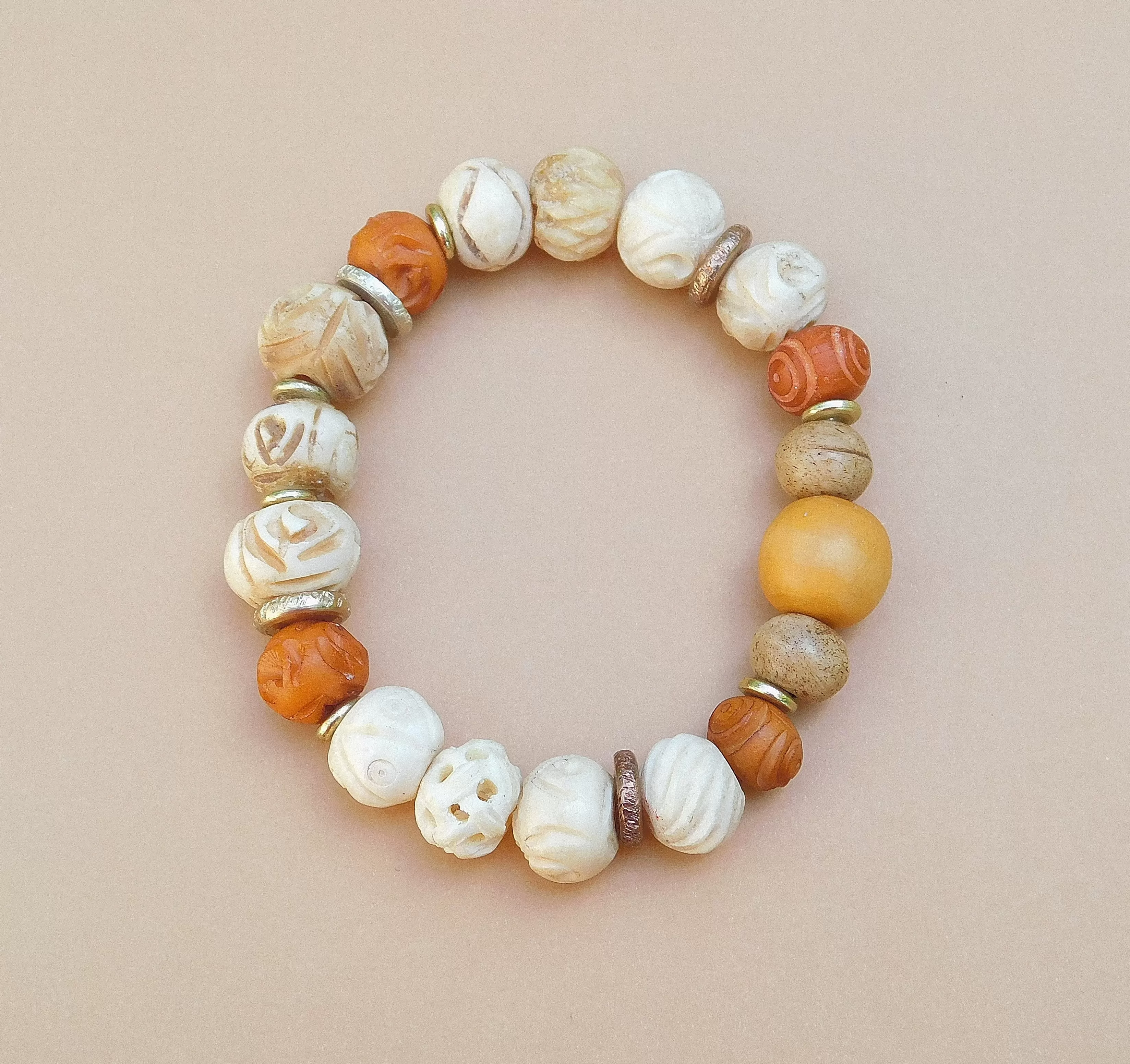 Natural Carved Beads Bracelet