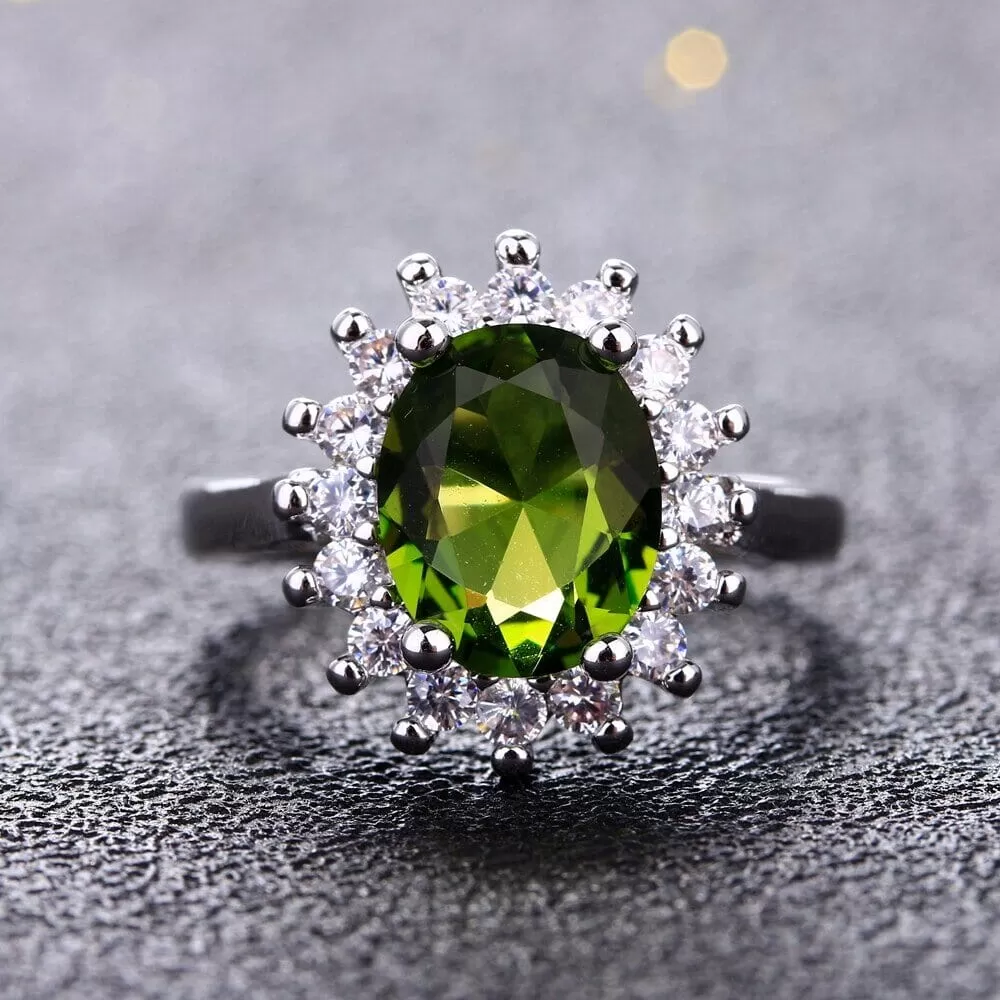 Shining Luxury Peridot Stone Ring - 925 Sterling Silver