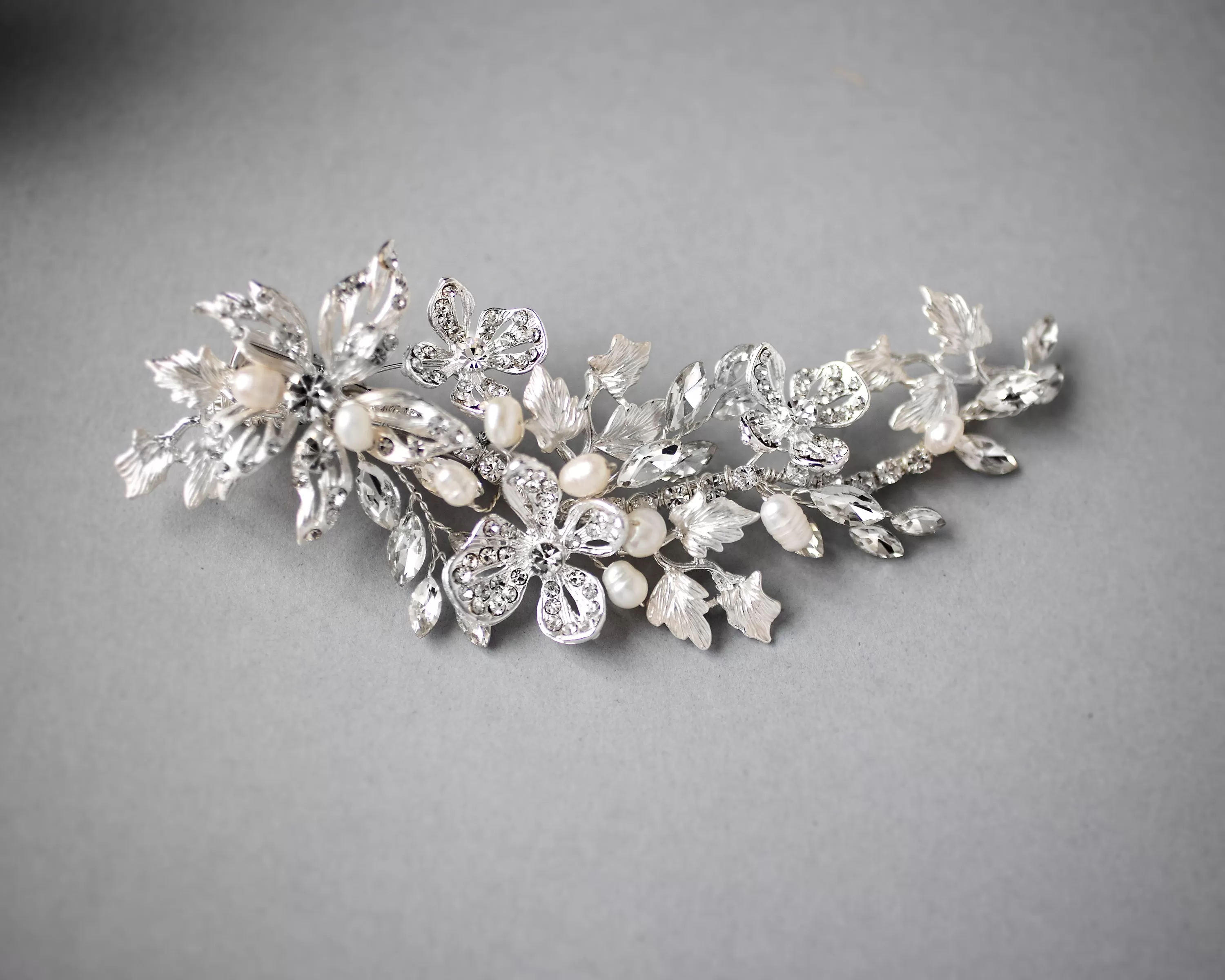 Star Flower Bridal Hair Clip With Pearls