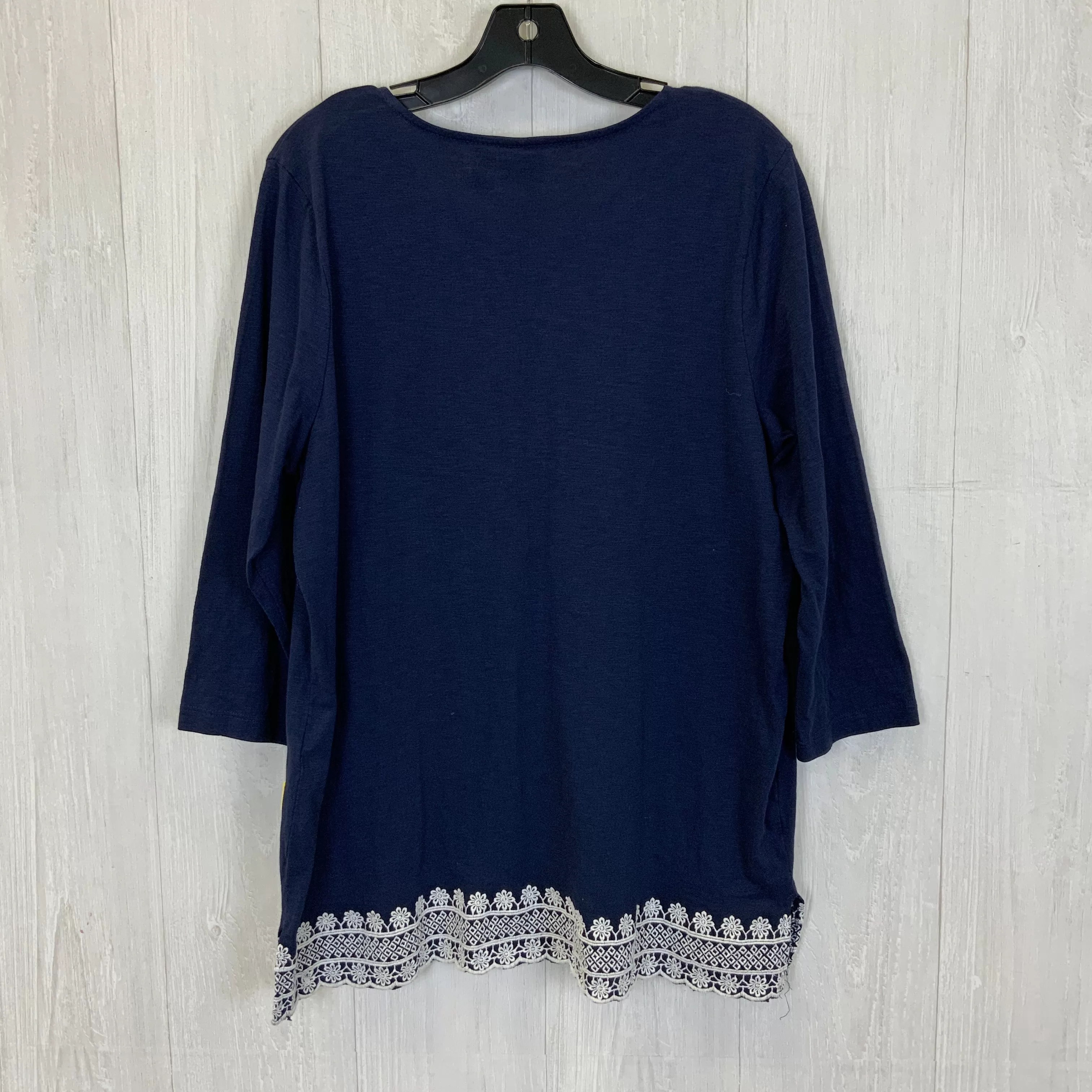 Top 3/4 Sleeve Basic By Chicos  Size: L