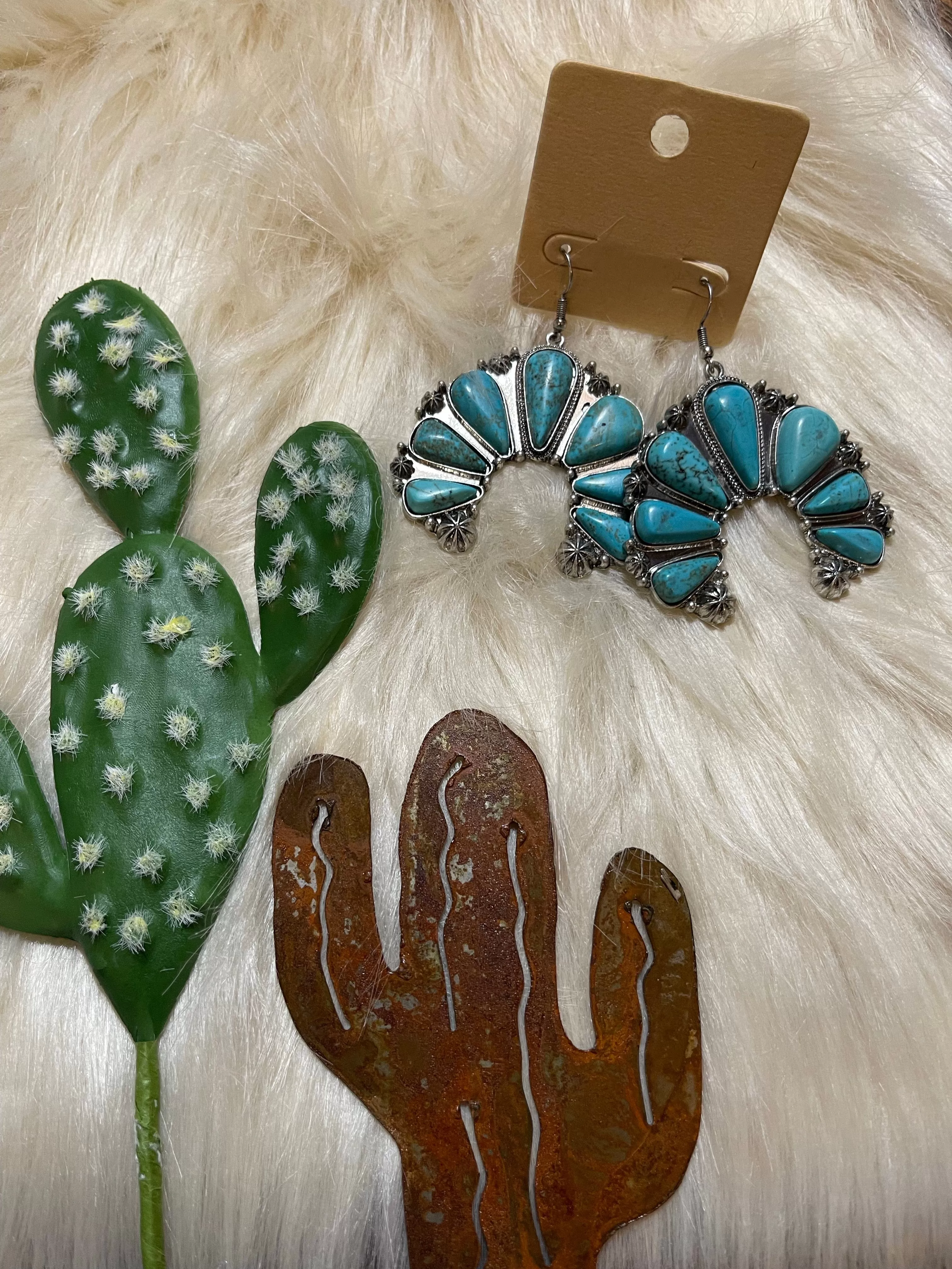 TURQUOISE AVIANA SILVERTONE EARRINGS