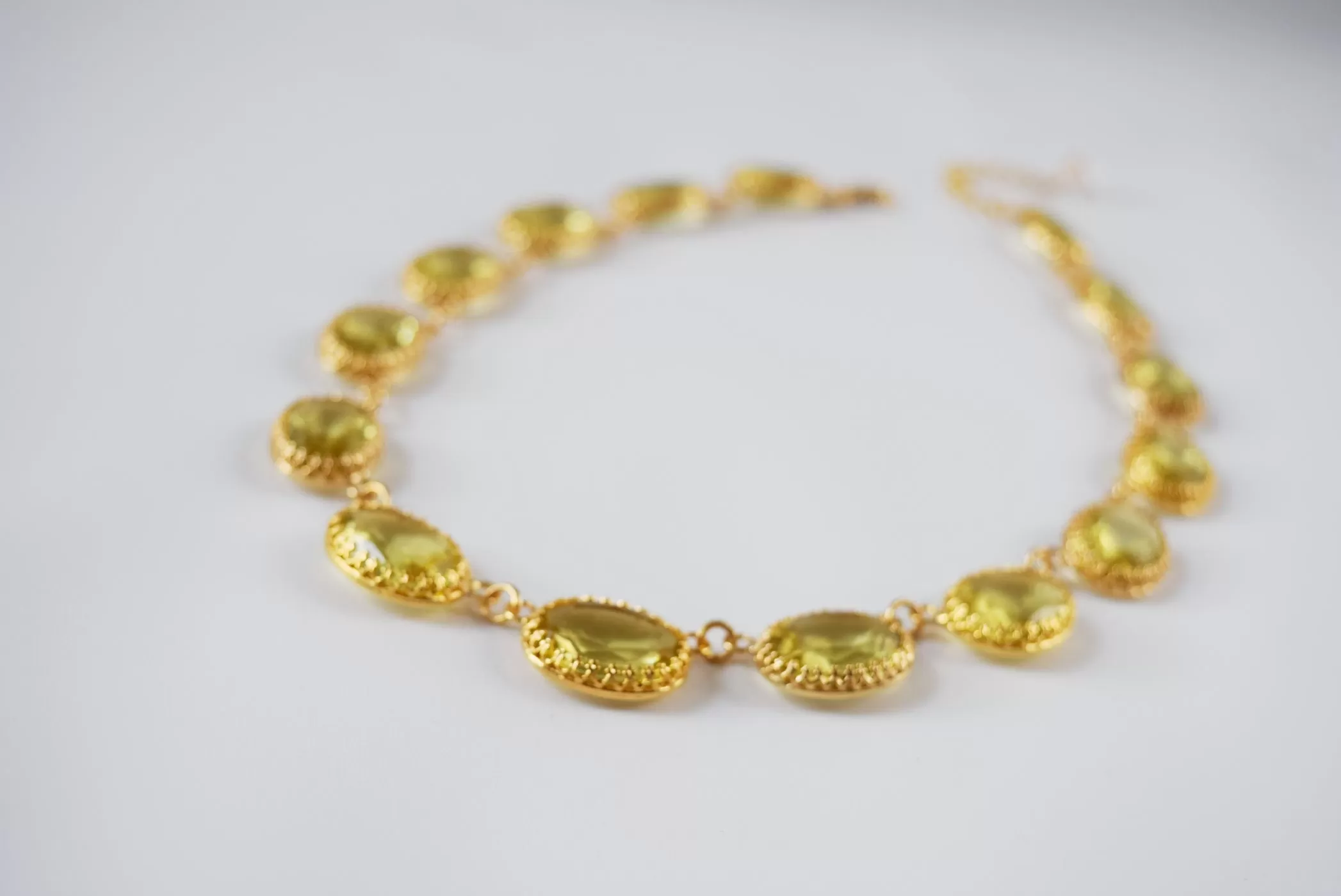 Yellow Crown-set Riviere Necklace - Large Oval