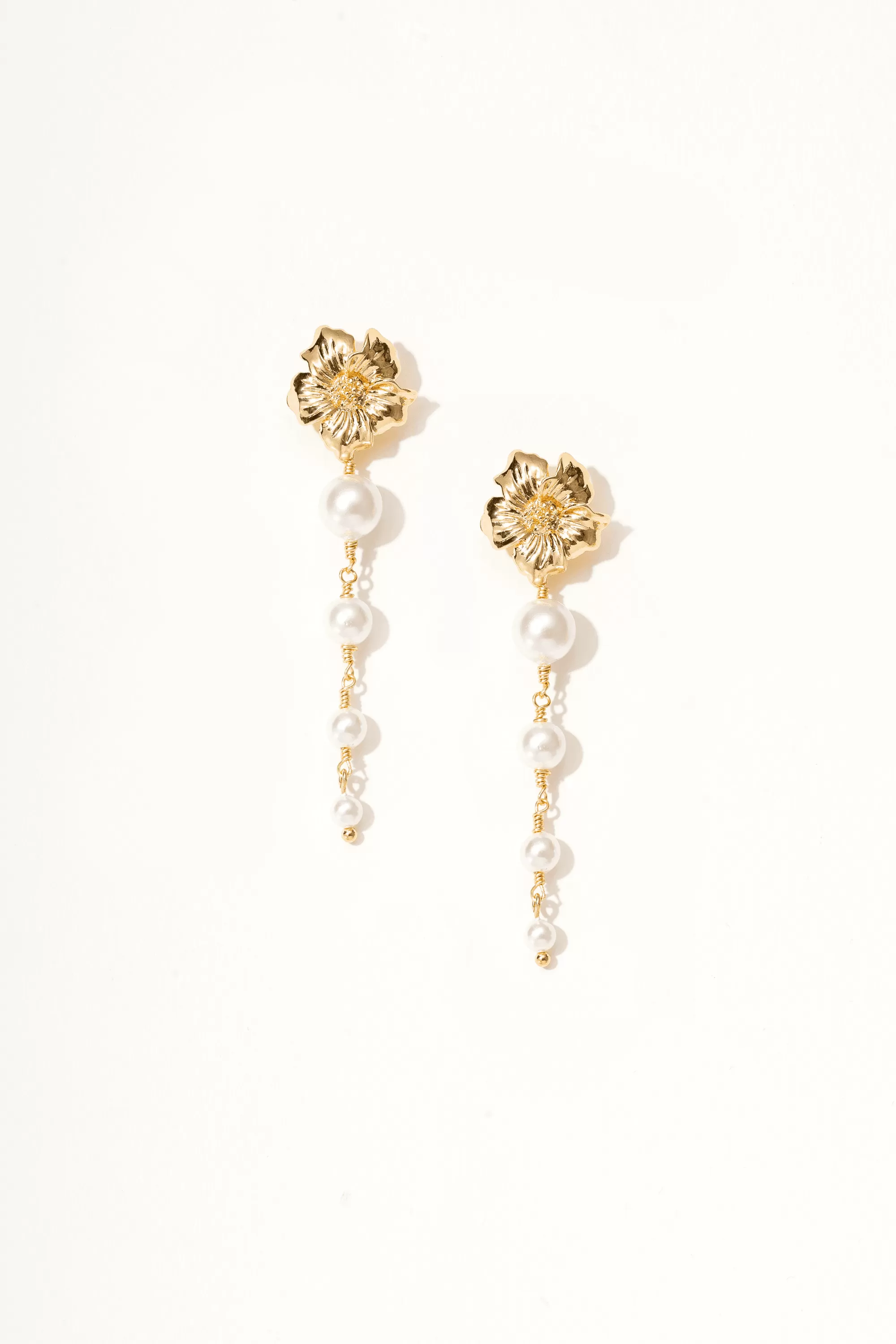 Zahra Muti Pearl Drop Earrings